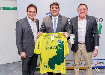 Governo do Piauí amplia investimentos no futebol e anuncia aporte de R$ 6,8 milhões para 2025