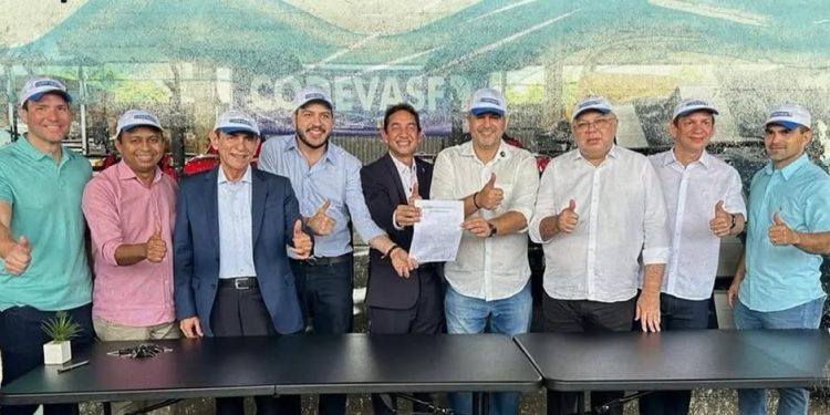 Codevasf entrega equipamentos para reforçar reconstrução de Picos após fortes chuvas