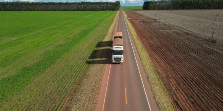 Piauí avança na pavimentação e recuperação de rodovias dos cerrados piauienses com investimentos de R$ 1,1 bilhão