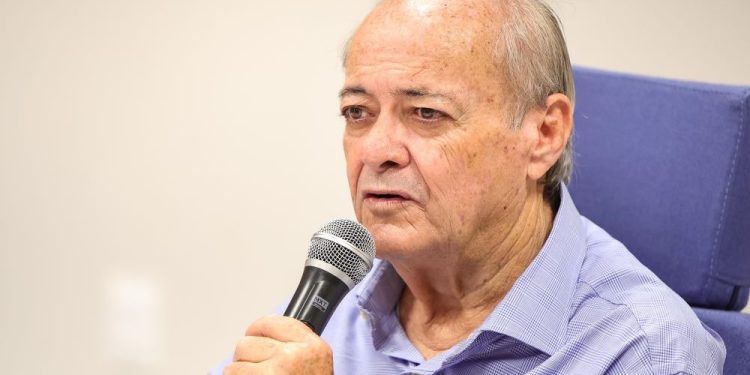 Silvio Mendes anuncia pagamento de R$ 4,7 milhões as empresas de ônibus e quer dobro da frota