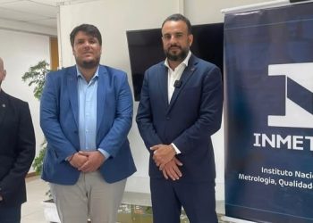 Diretor do IMEPI, Júnior Macedo, visita laboratórios do INMETRO no Rio de Janeiro