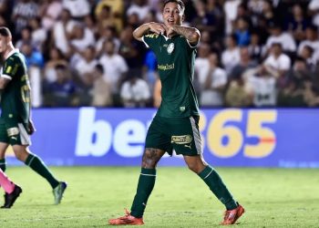 PAULISTAO 2025: Palmeiras vence Santos de virada com gol nos acréscimos