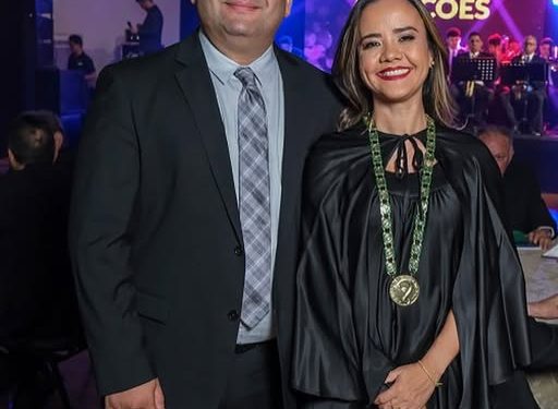 SOCIEDADE: Médicos Lia Cruz Damásio e Helder Damásio celebram hoje 19 anos de casados e MAIS…