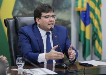 Governador vistoria e entrega obras em cinco municípios do norte do Piauí neste sábado (1º)