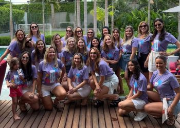 SOCIEDADE: Waleska Macêdo reúne as primas em tarde de feijoada e MAIS…