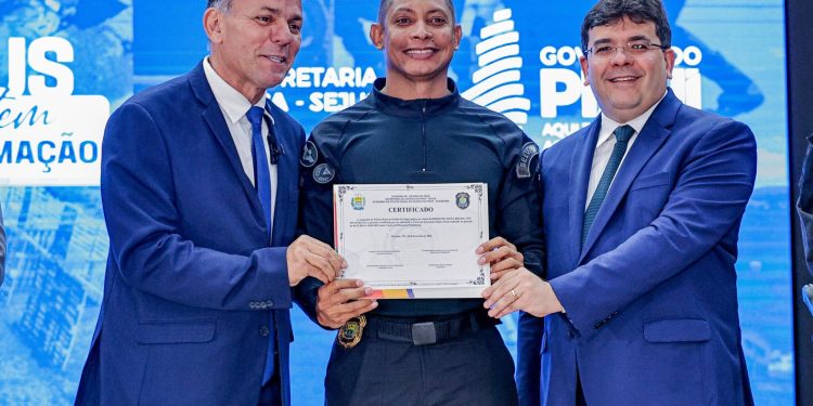 Governador nomeia 207 policiais penais e destaca modernização do sistema prisional