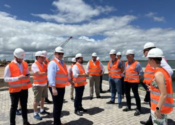 Porto Piauí recebe empresa belga Fluxys para colaboração na construção de gasoduto no litoral