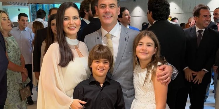 SOCIEDADE: Família do Presidente da Alepi Severo Eulálio em momento de Posse e MAIS…