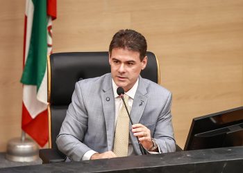 Novo presidente da Alepi diz que os salários dos servidores da Alepi serão pagos até sexta-feira (7)