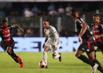 Neymar reestreia, mas Santos empata com o Botafogo-SP