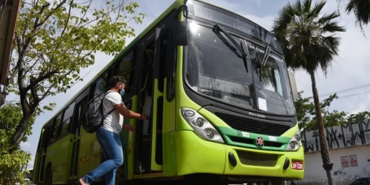Prefeitura anuncia ampliação da frota de ônibus a partir de março