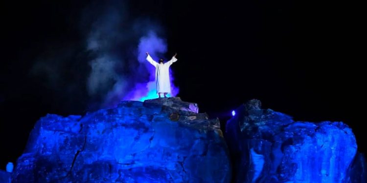 Paixão de Cristo de Floriano completa 30 anos em 2025 e traz grande elenco para o Piauí