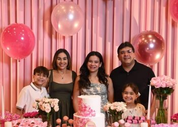 SOCIEDADE: Teresa de Lisieux comemorou no último final de semana os seus 12 anos e MAIS…