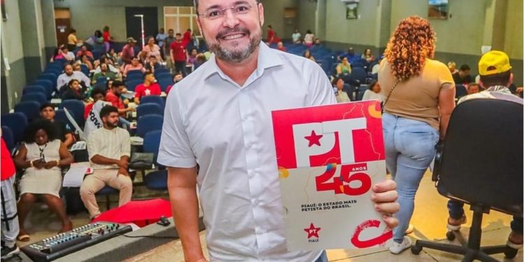 Deputado Fábio Novo confirma candidatura à presidência do PT no Piauí