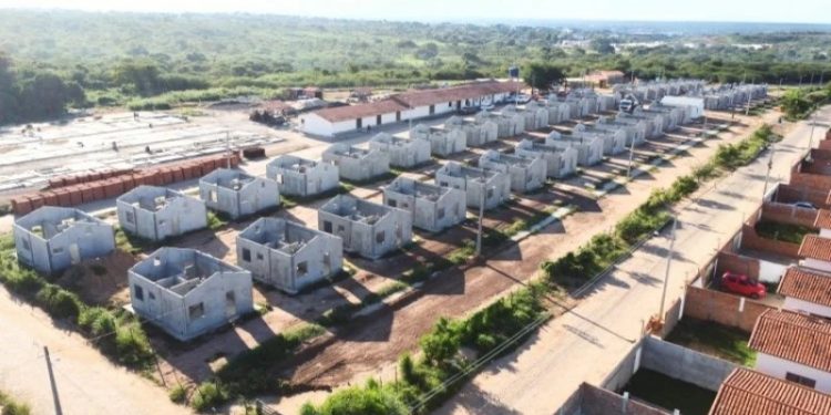 Floriano anuncia investimentos e obras nos primeiros 100 dias de gestão