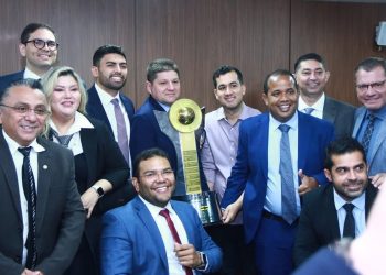 Presidente do Piauí Esporte Clube é recebido pelos vereadores na Câmara Municipal de Teresina