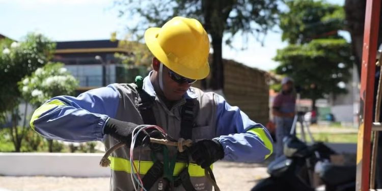Equatorial deixa diversos locais de Teresina sem energia neste sábado (17); veja quais