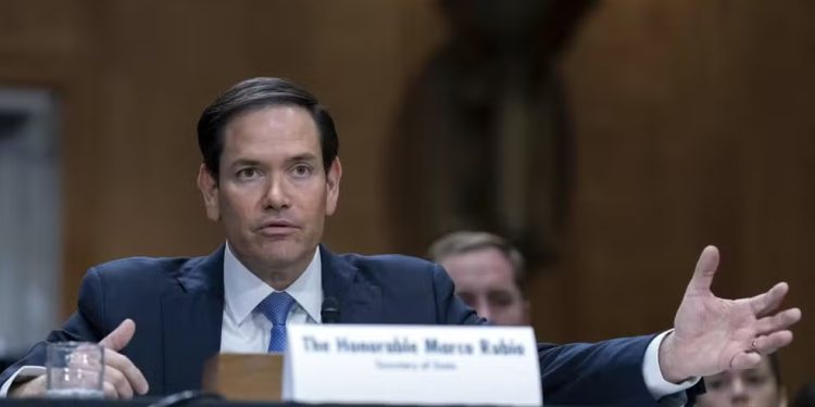 EUA anunciam restrição de visto para autoridades estrangeiras ‘cúmplices de censura a americanos’ e citam América Latina