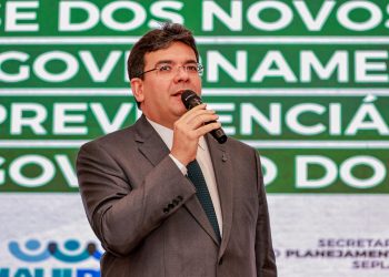 Governador anuncia novos concursos para oxigenar o serviço público do Piauí