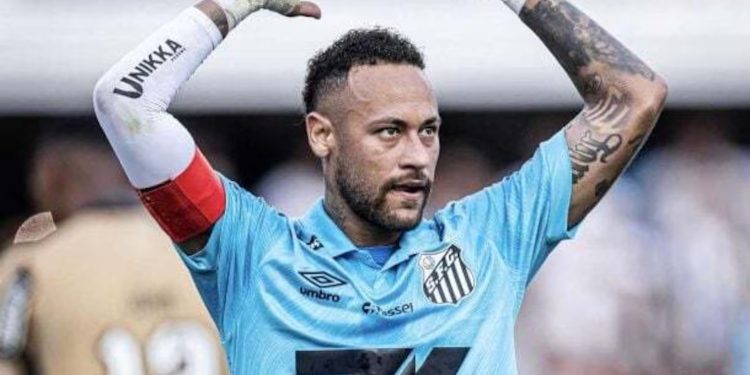 Neymar renova com o Santos até o final de 2025