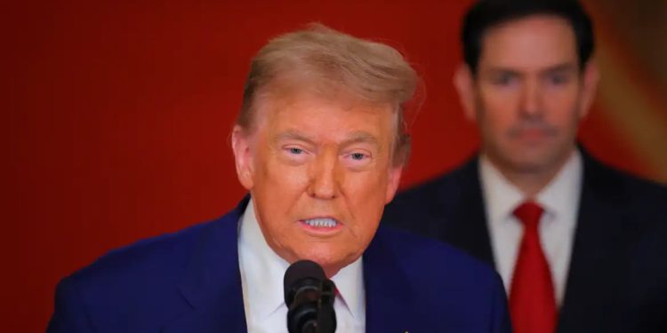 Trump diz que Israel e Irã concordaram com cessar-fogo