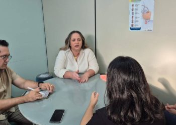 Presidente da FMS visita o HUT e debate do diretores melhorias para o hospital