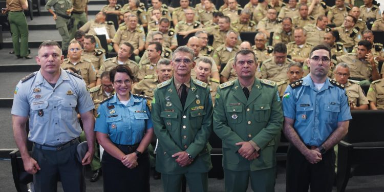 Polícia Militar do Piauí lança o 1º Curso Superior de Polícia e marca a formação de oficiais no estado