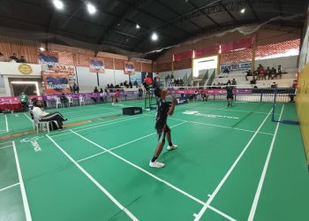 Prefeitura lança Escolinha Raquete Cidadã no Grande Dirceu com aulas gratuitas de Tênis de Mesa e Badminton