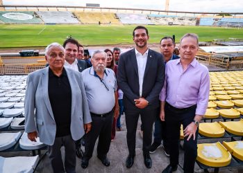 Presidente da CBF visita Albertão  e avalia inclusão  do estádio em Programa de Revitalização