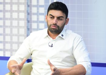 Na CPI do Lixo, vereadores questionam contratos emergenciais e situação precária da limpeza em Teresina