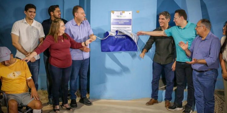 Prefeitura de Teresina entrega reforma e revitalização do Centro Esportivo Bariri