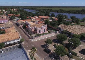 Governador inaugura aeródromo, praça e visita obras de segurança e pavimentação em Barras nesta segunda (22)