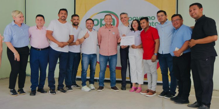 Polo de Artesanato é entregue na região da Santa Maria da Codipi e promete transformar a comunidade