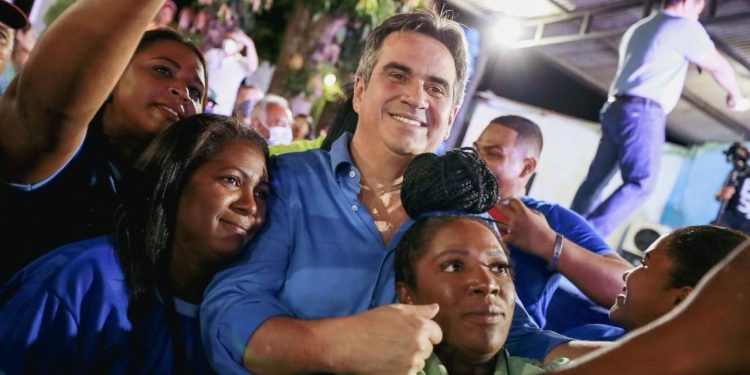 Em pesquisa Amostragem para o Senado, Ciro Nogueira lidera disparado