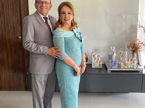 DESTAQUES SOCIEDADE: Comemoração para Solange Martins por seu niver e MAIS…