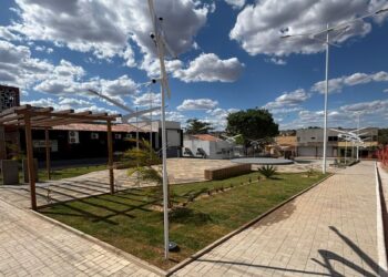 Governador inaugura praça cultural no município de Bom Jesus neste sábado (25)