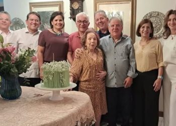 DESTAQUES SOCIEDADE: Comemoração dos 98 anos de Dona Glória Nery Costa e MAIS…