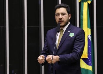 Câmara aprova PL de Jadyel Alencar que cria modelo do Piauí para recuperar celulares roubados