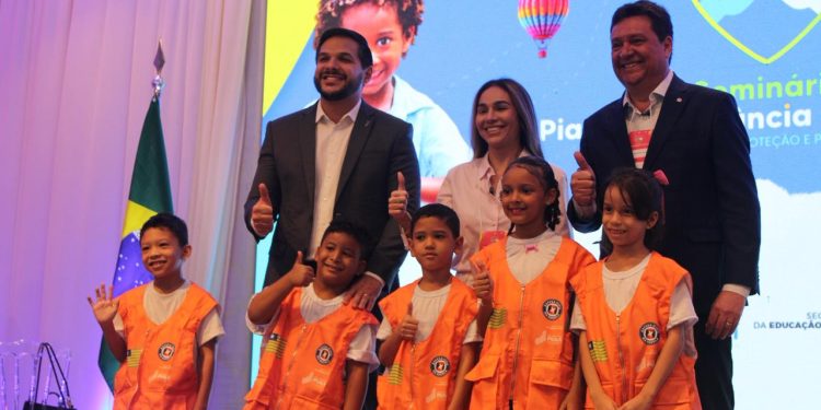 Piauí lança Programa Defesa Civil na Escola para capacitar alunos e professores em prevenção a desastres