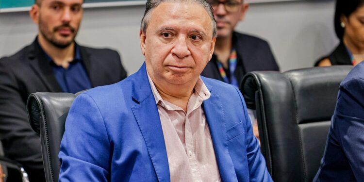 Refis oferece descontos de até 95% em multas e juros do ICMS, IPVA, ITCMD e Taxa do Detran; a partir segunda (10)