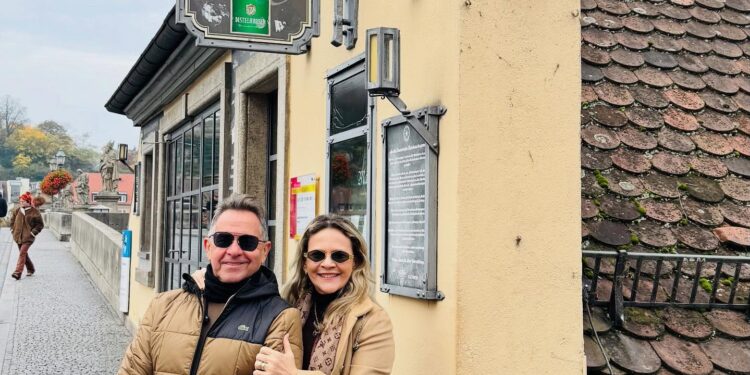 DESTAQUES SOCIEDADE: Professor Paulo Macho e Joseci Vale em viagem a Alemanha e MAIS…