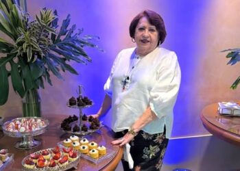 DESTAQUES SOCIEDADE: Um brinde a Valcira Miranda pelo seu niver e MAIS…