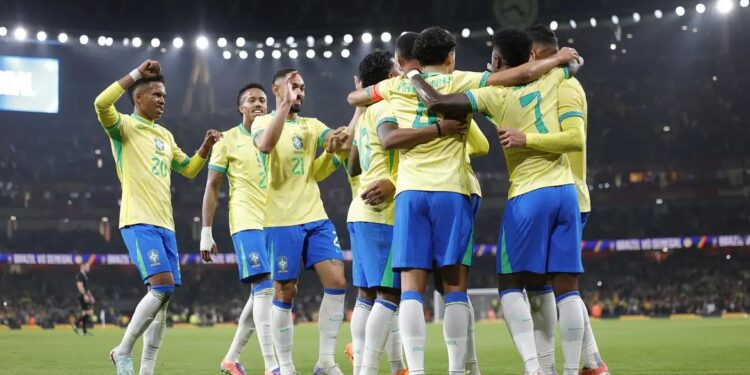 Brasil terá Wesley na lateral-direita em jogo contra Tunísia nesta terça (18)