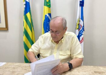 Prefeito Silvio Mendes sanciona a Lei Alice