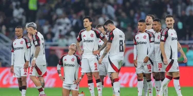 Em jogo emocionante, Flamengo luta até o fim, mas perde nos pênaltis e adia bi do Mundial