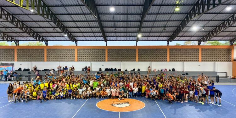 Governo do Estado entrega reforma do Centro de Treinamento para formação de atletas de handebol