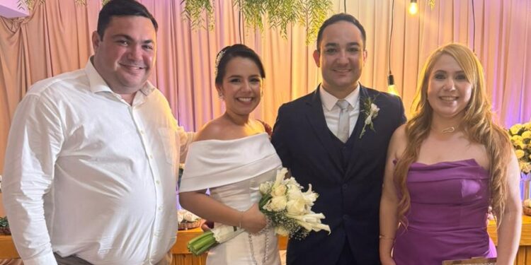 DESTAQUES SOCIEDADE: O casamento de Rafael e Bianca em Santo Antônio de Lisboa e MAIS