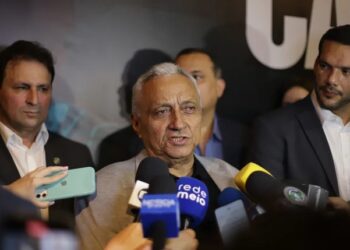 Ministério Público pede intervenção e o afastamento do presidente da FFP, Robert Brown