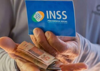 FRAUDE NO INSS: Lula sanciona lei que proíbe descontos automáticos de benefícios