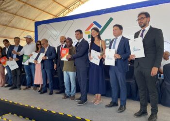 Casa Legal: Governo do Piauí garante regularização de 100% da área urbana de Santa Filomena